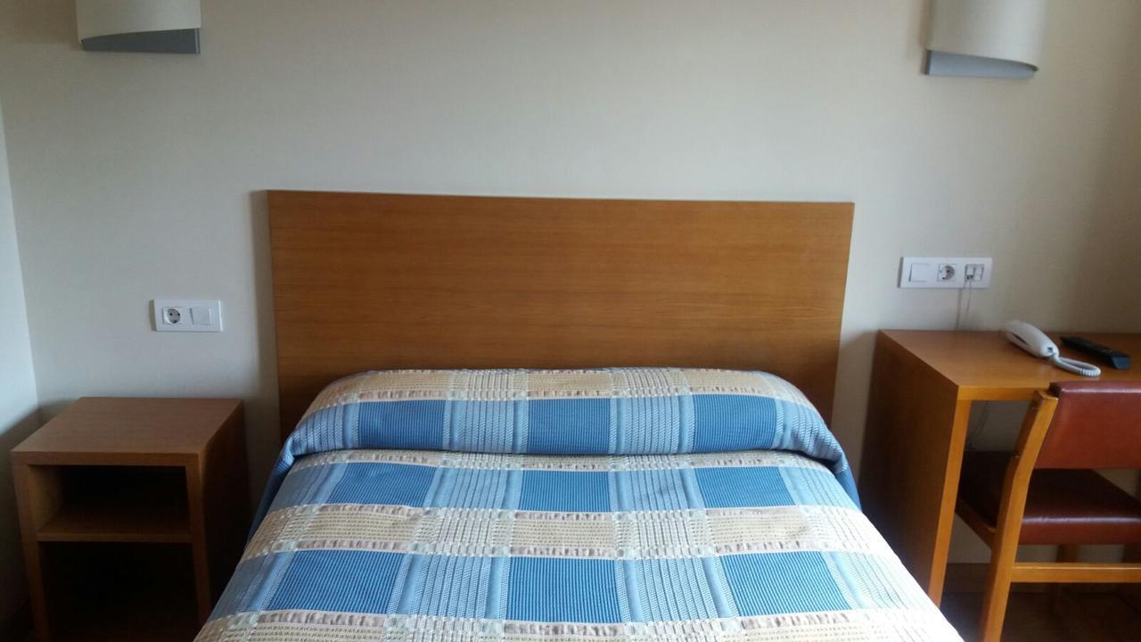 Gasthof Pension Restaurante La Bombilla 2*